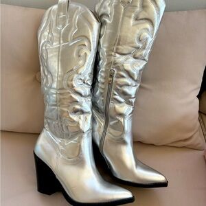 Women Silver Cowboy Boots 8.5